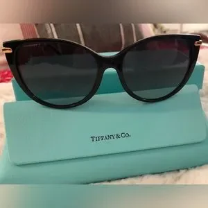 TIFFANY TF- BRAND NEW, NEVER USED, PERFECT CONDITION SUNNIES Tiffany & Co. | Accessories | Tiffany Tf Brand New Never  main image 3